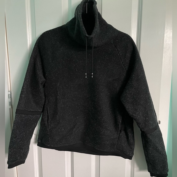 Nike Fleece Sweater size S - Picture 1 of 3